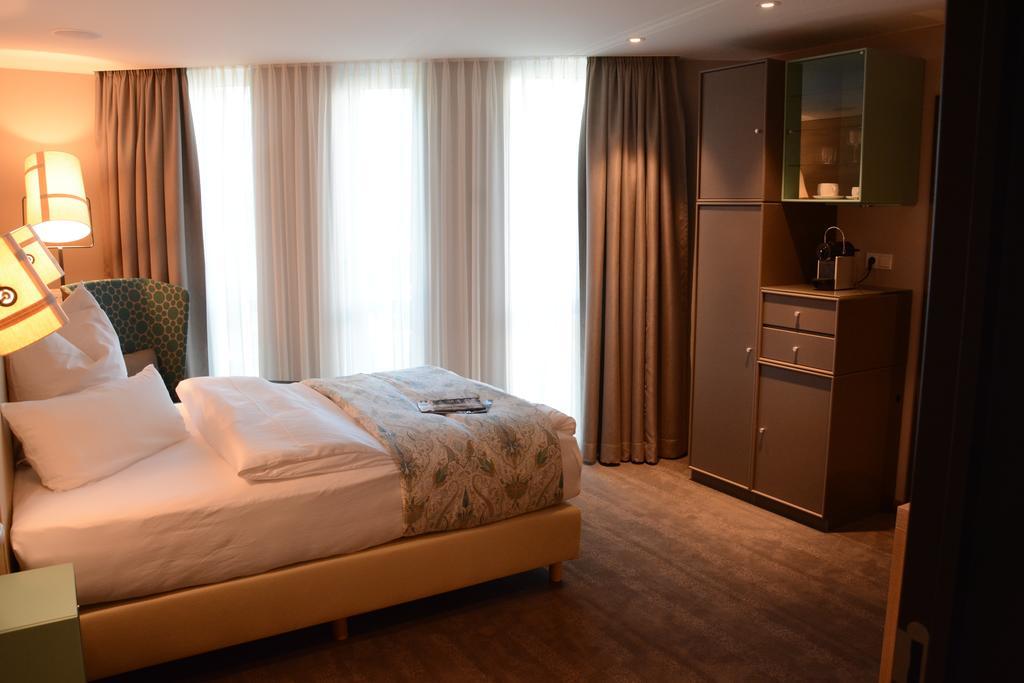 Bed&Bike Berliner Hof Bed and Breakfast St. Vith Værelse billede